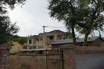 內(nèi)蒙古赤峰李奕遠別墅設(shè)計（外裝石材）工地直播