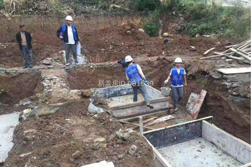貴州銅仁秦剛別墅工地直播