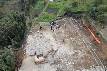 四川樂山蘇剛瓊別墅工地直播