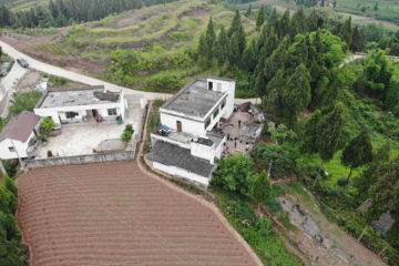 四川南充閔首林別墅工地直播