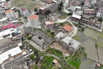 福建泉州梁氏兄弟別墅 工地直播